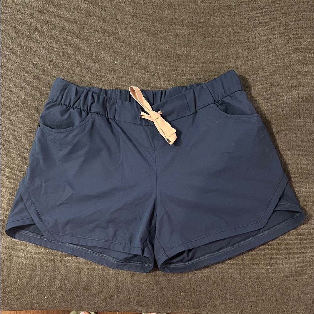 2 pairs Pearl Izumi Women's Athletic Shorts in Navy + Grey w/mauve Drawstring L
